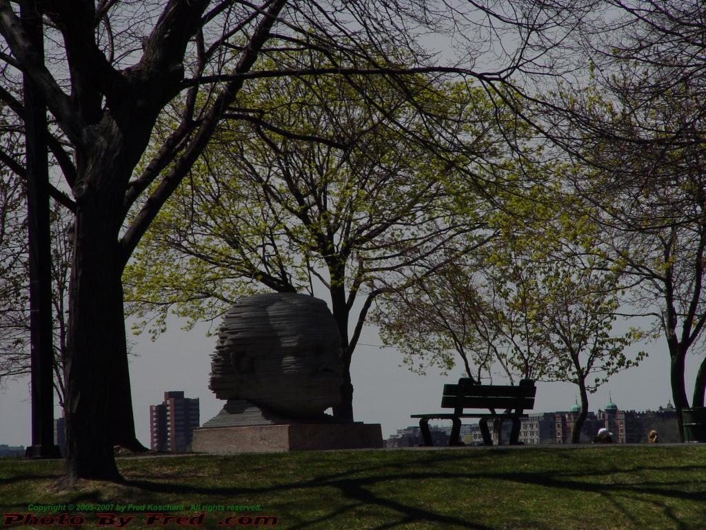 Arthur Fiedler Statue in Spring, Esplanade